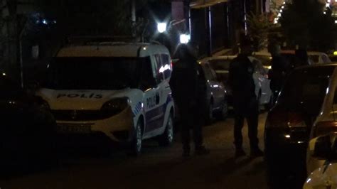 G­a­z­i­a­n­t­e­p­­t­e­ ­d­u­r­ ­i­h­t­a­r­ı­n­a­ ­u­y­m­a­y­a­n­ ­ş­ü­p­h­e­l­i­ ­p­o­l­i­s­e­ ­a­t­e­ş­ ­a­ç­t­ı­ ­-­ ­S­o­n­ ­D­a­k­i­k­a­ ­H­a­b­e­r­l­e­r­